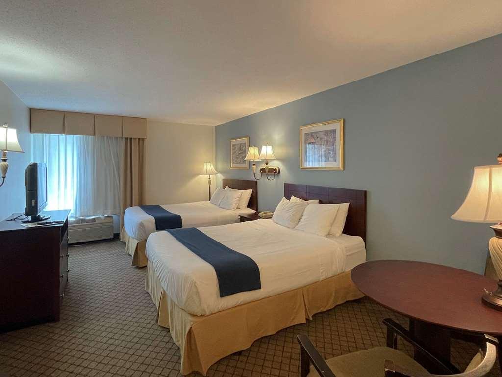 Holiday Inn Express Dillard Room photo